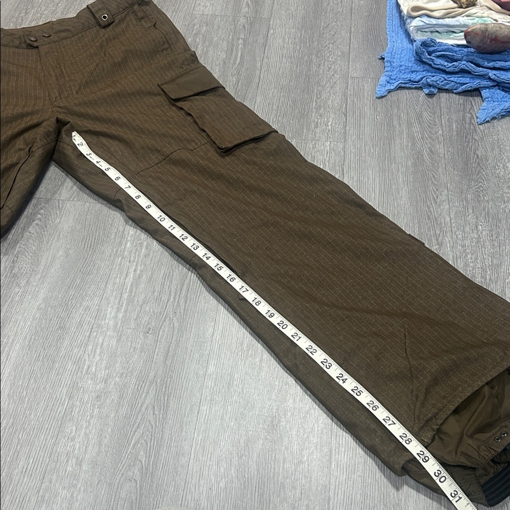 Burton Men's Snowboarding Pants - Picture 10 of 10
